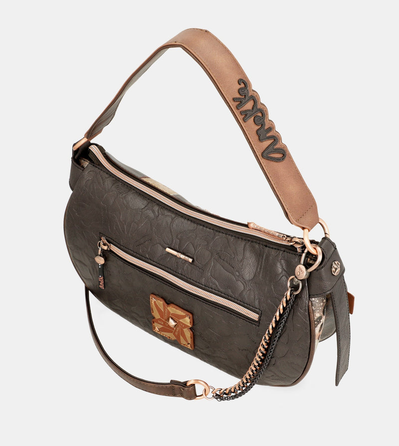 Ovale Shōen-Tasche mit Kette